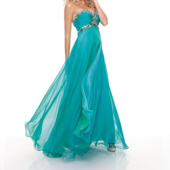 Mori Lee Dresses & Skirts - 🔥SALE🔥 Mori Lee Seafoam Green Gown